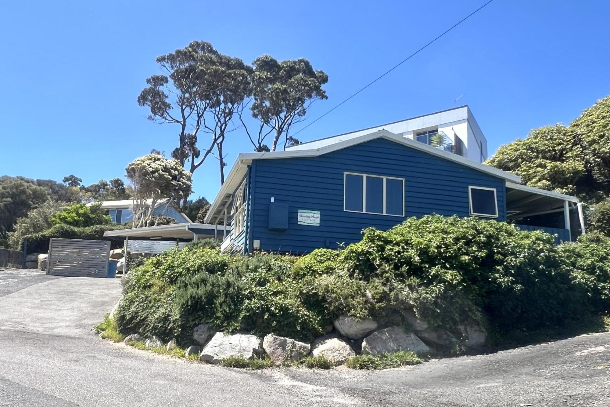 Binalong Beach Cottage Beachfront At Bay Of Fires Next To Restaurant Binalong Bay Экстерьер фото